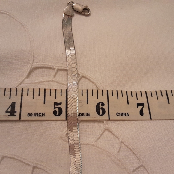 "LOT OF TWO" VTG. 925 ITALY STERLING SILVER BRACELETS, 5MM HERRINGBONE & FIGARO - Picture 7 of 16